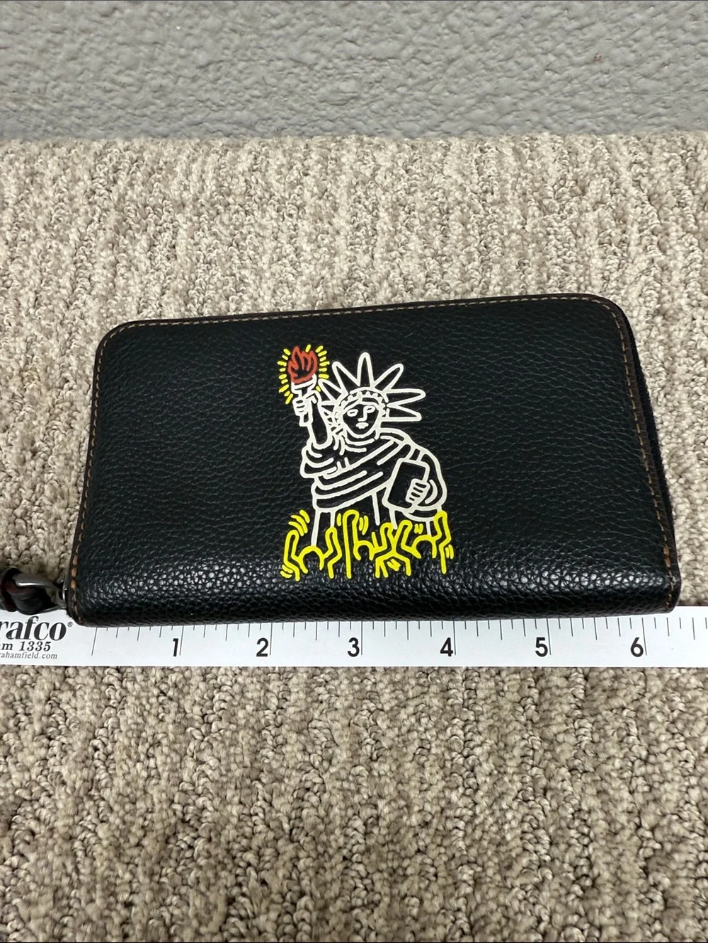 Rare Coach X Black Leather Keith Haring Wristlet Wallet Statue of Liberty